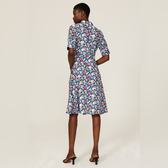 Lauren Ralph Lauren Floral Tie Waist Shirtdress Like new Size 2P - Picture 4 of 6
